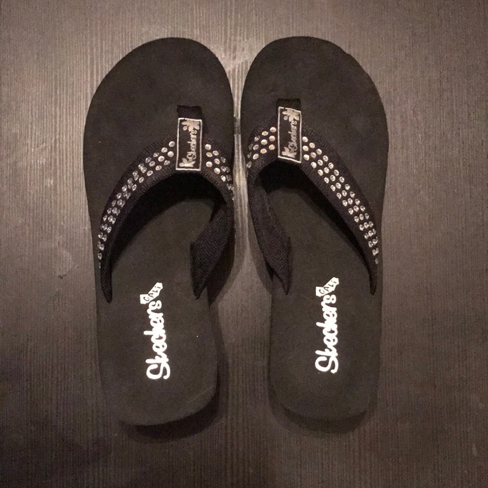 Wedge flip flops